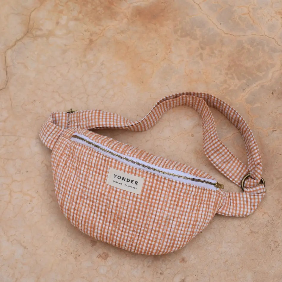 Organic Cotton Bum Bag in Fudge By Yonder
