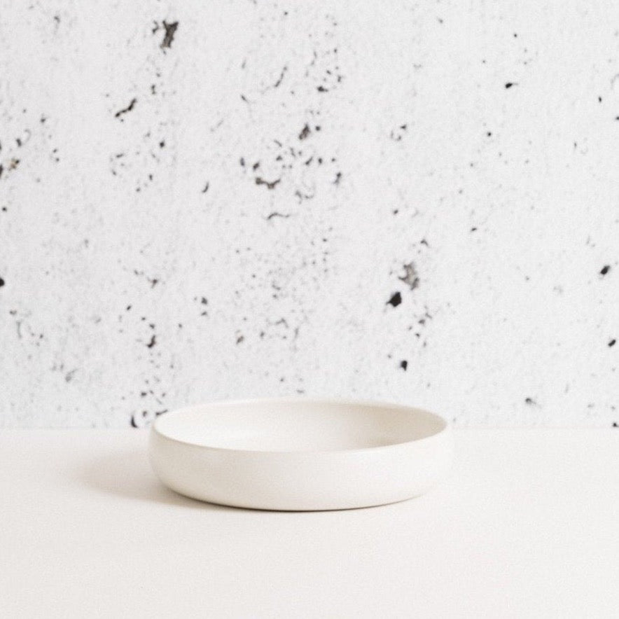 Stoneware pasta bowl in matt white