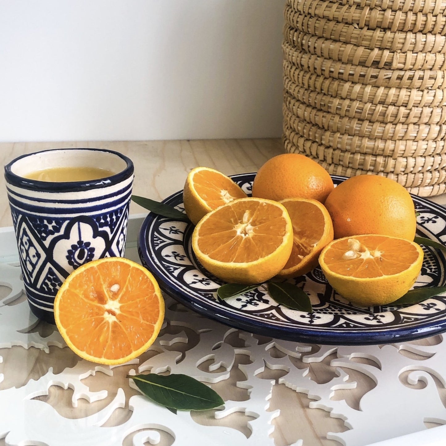 Moroccan Tumbler "ZWAK" in Blue & White