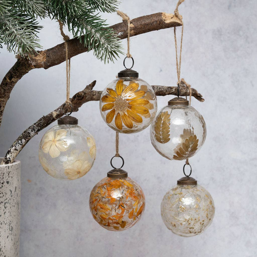 3" Zinnea Flower Botanical Bauble