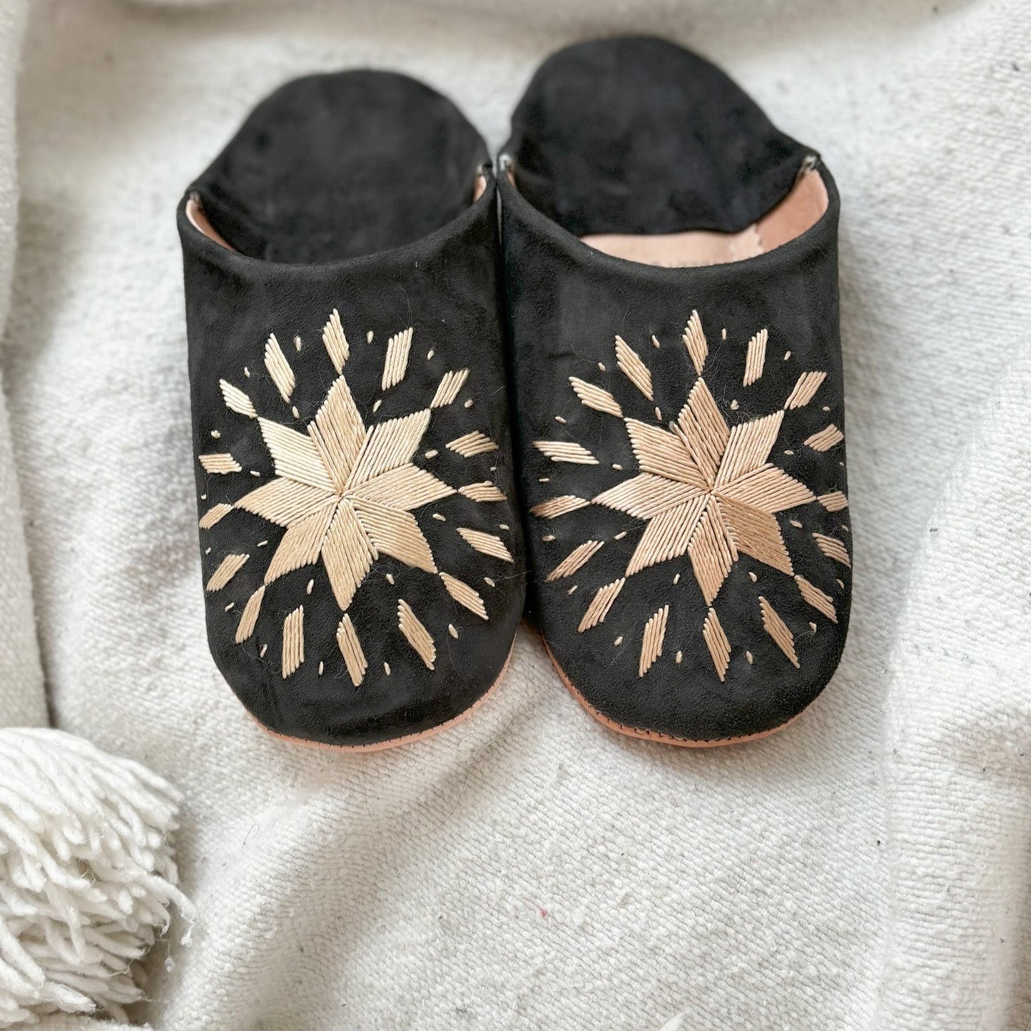 Embroidered Moroccan Babouche Suede Slippers in Indigo