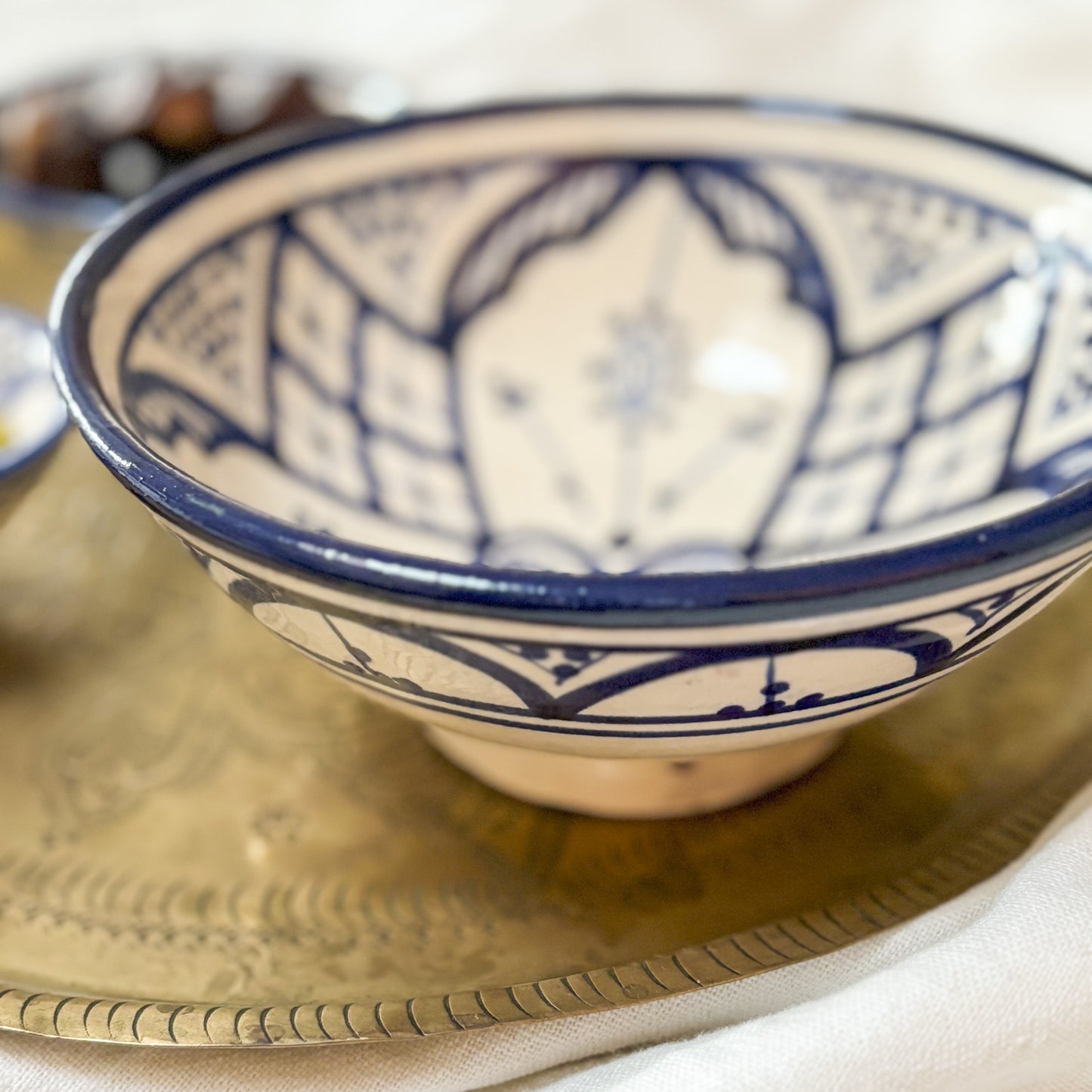 Maxi Moroccan "Zwak" bowl In Blue & White