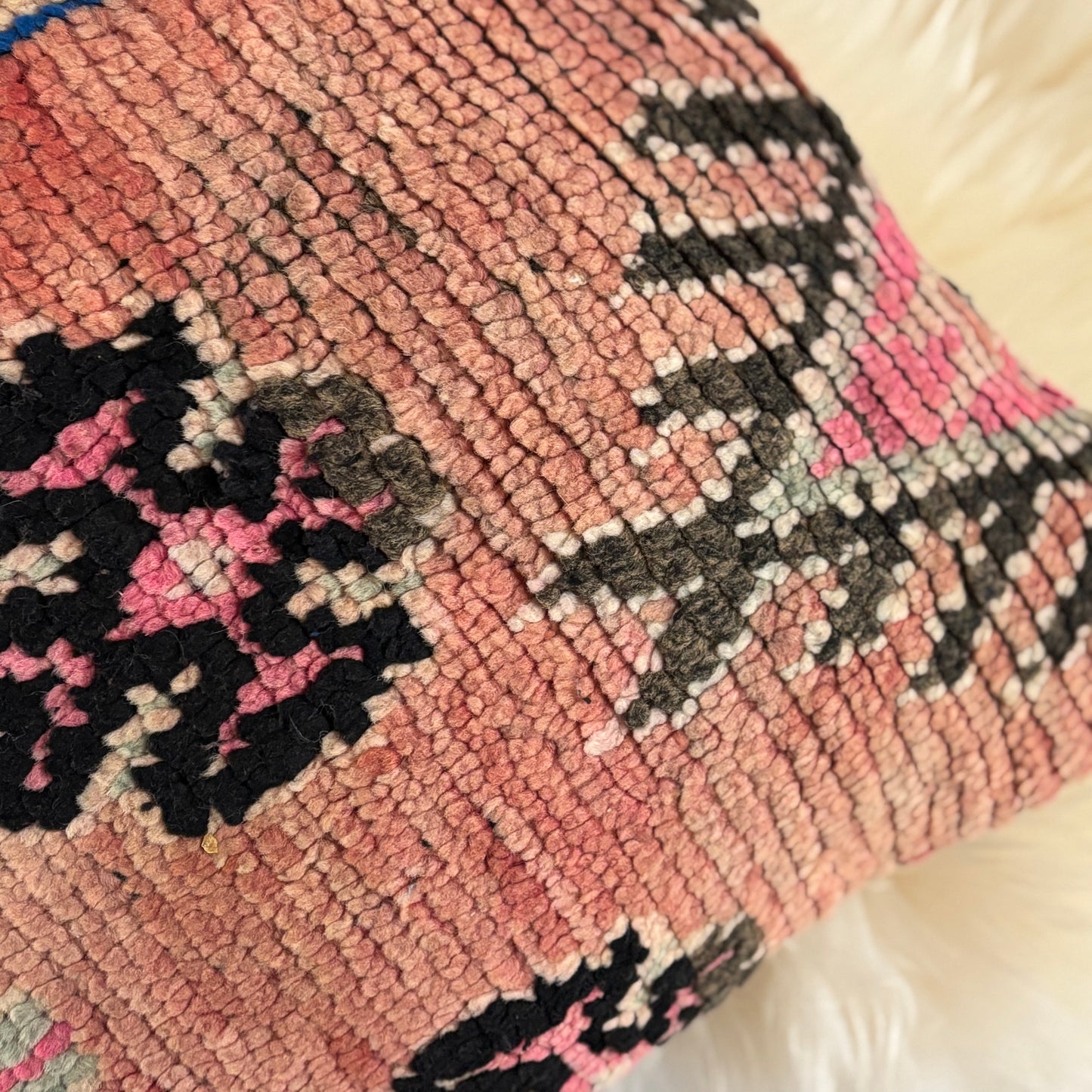 Vintage Moroccan Boujaad Cushion - No. 11