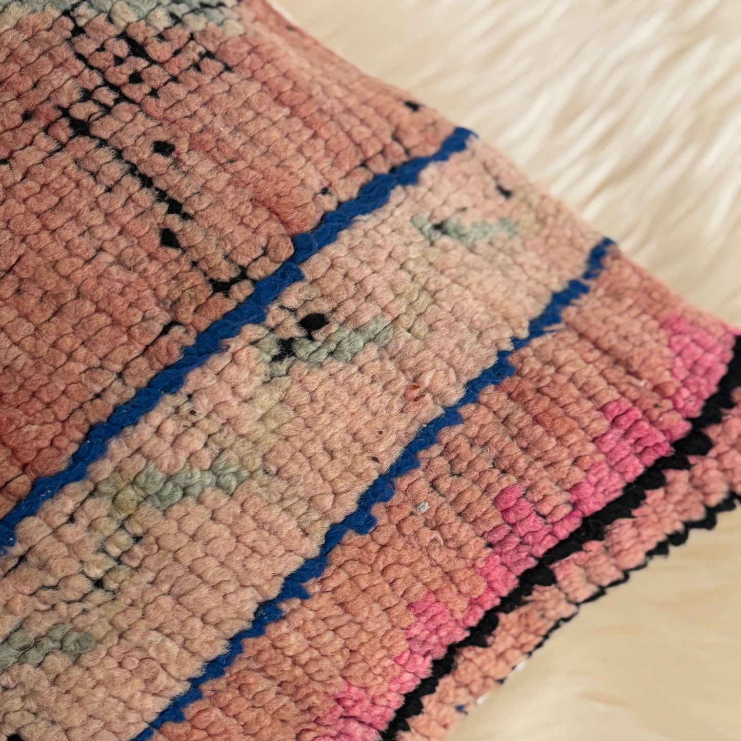 Vintage Moroccan Boujaad Cushion - No. 11