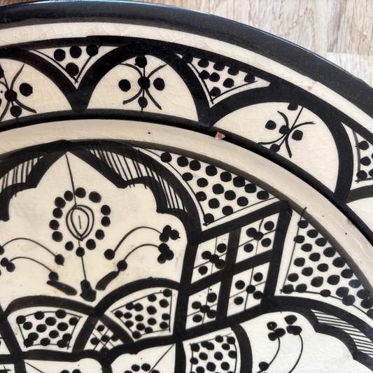 Extra Large Moroccan "Zwak" Ceramic Plate Black & White Imperfect (No. 1)
