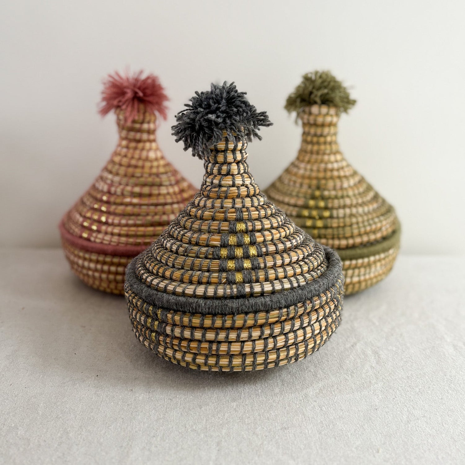 Medium Berber Tagine Basket in Mauve