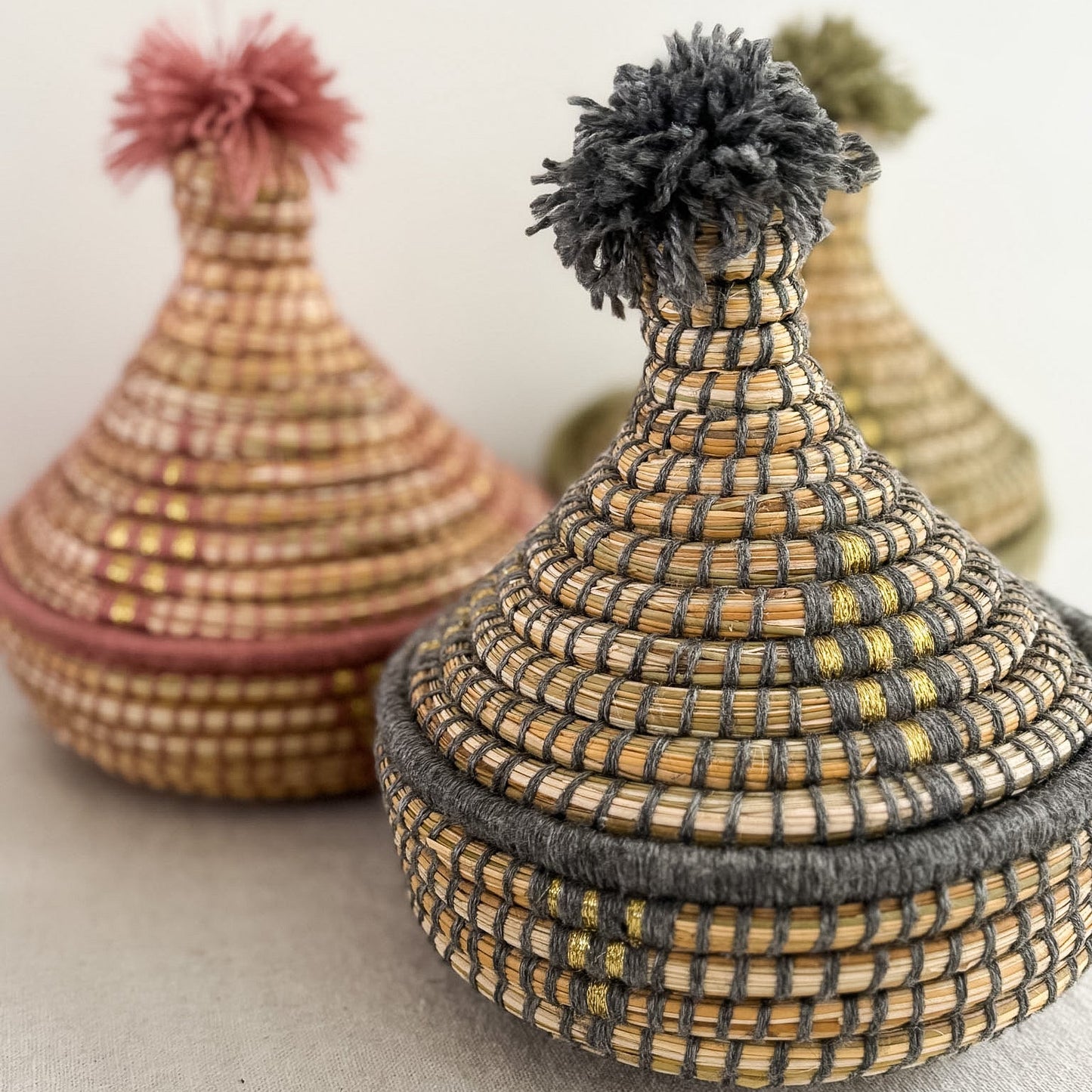 Medium Berber Tagine Basket in Mauve