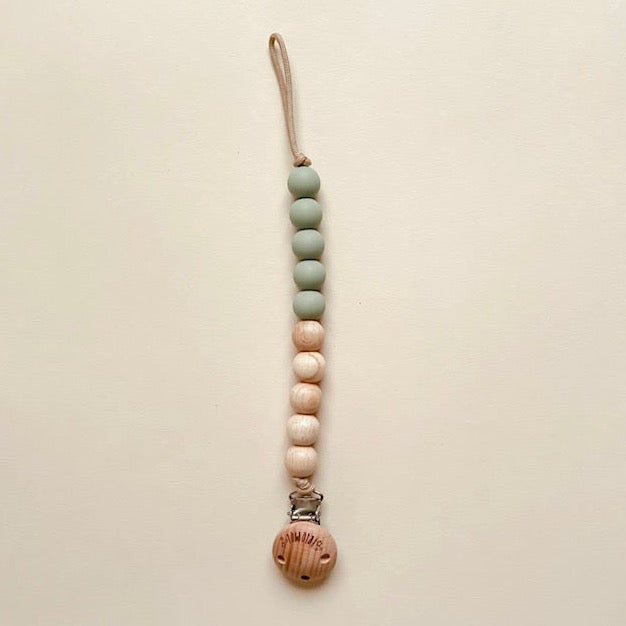 WOOD & SILICONE PACIFIER CLIP IN SAGE
