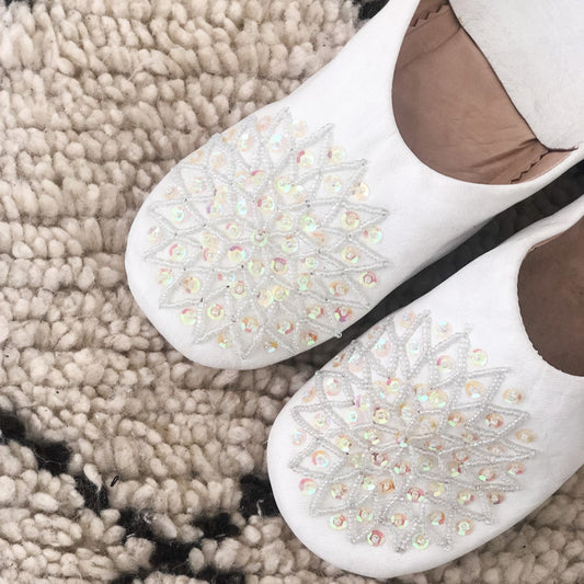 Moroccan Babouche Slippers in White