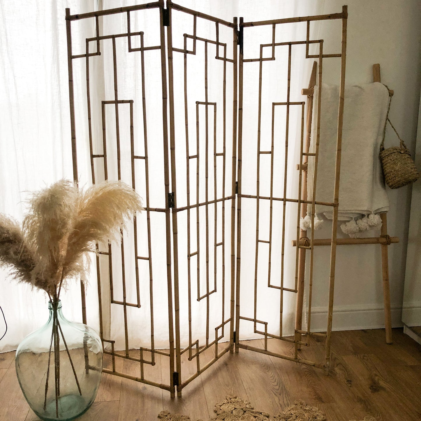 VINTAGE BAMBOO 3 PANEL ROOM DIVIDER / SCREEN