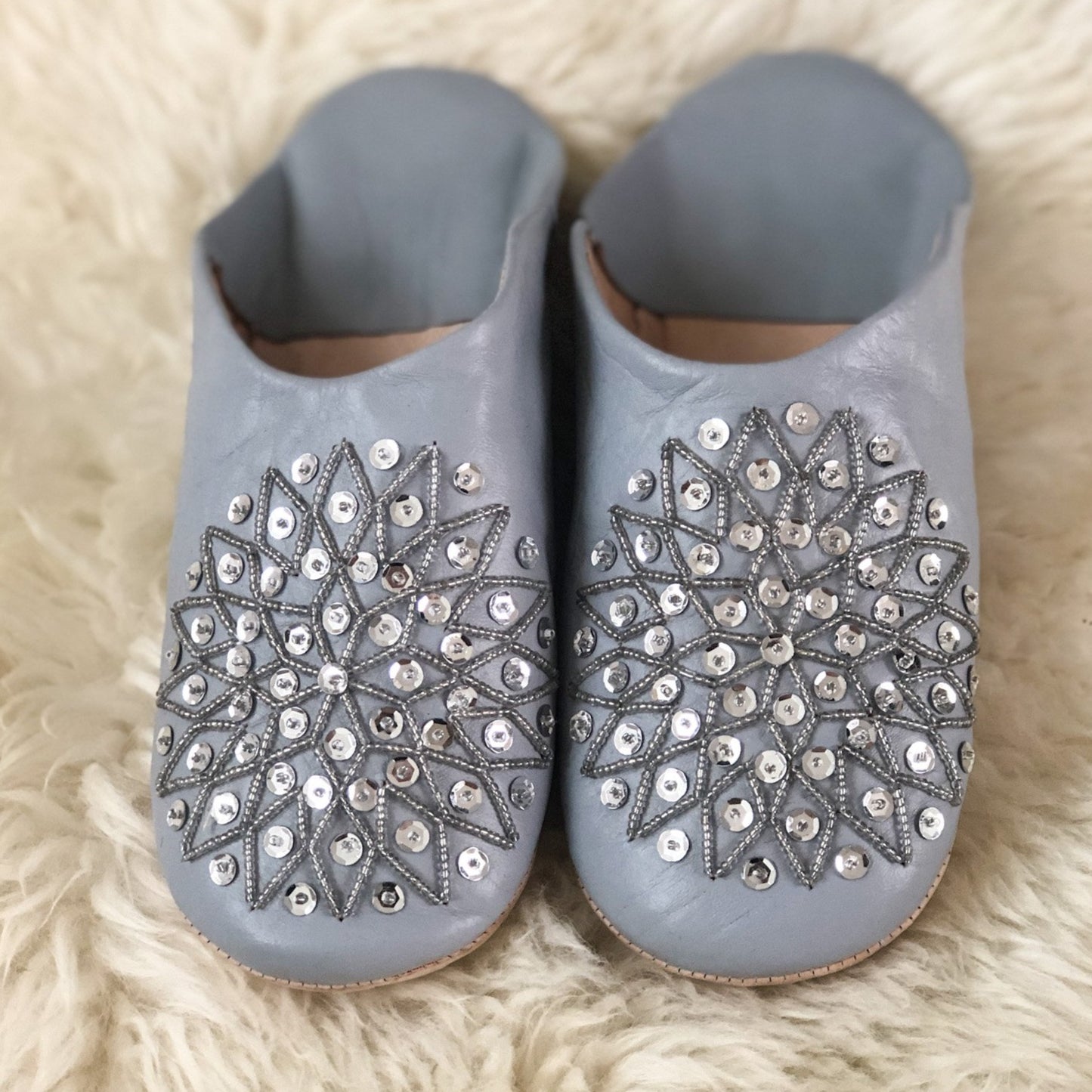 Moroccan Babouche Slippers In Light Grey