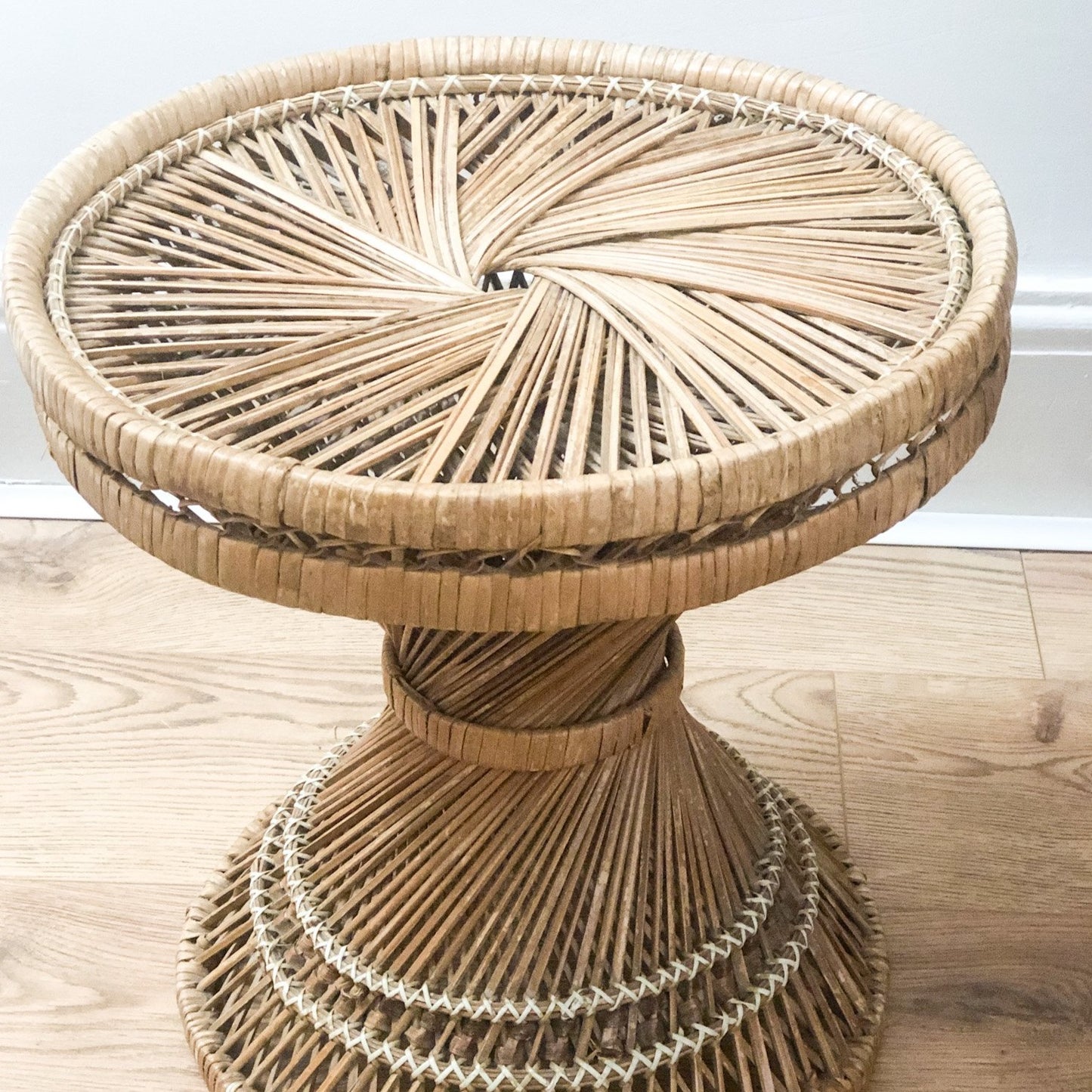 VINTAGE 1970s RATTAN PLANT STAND / SIDE TABLE