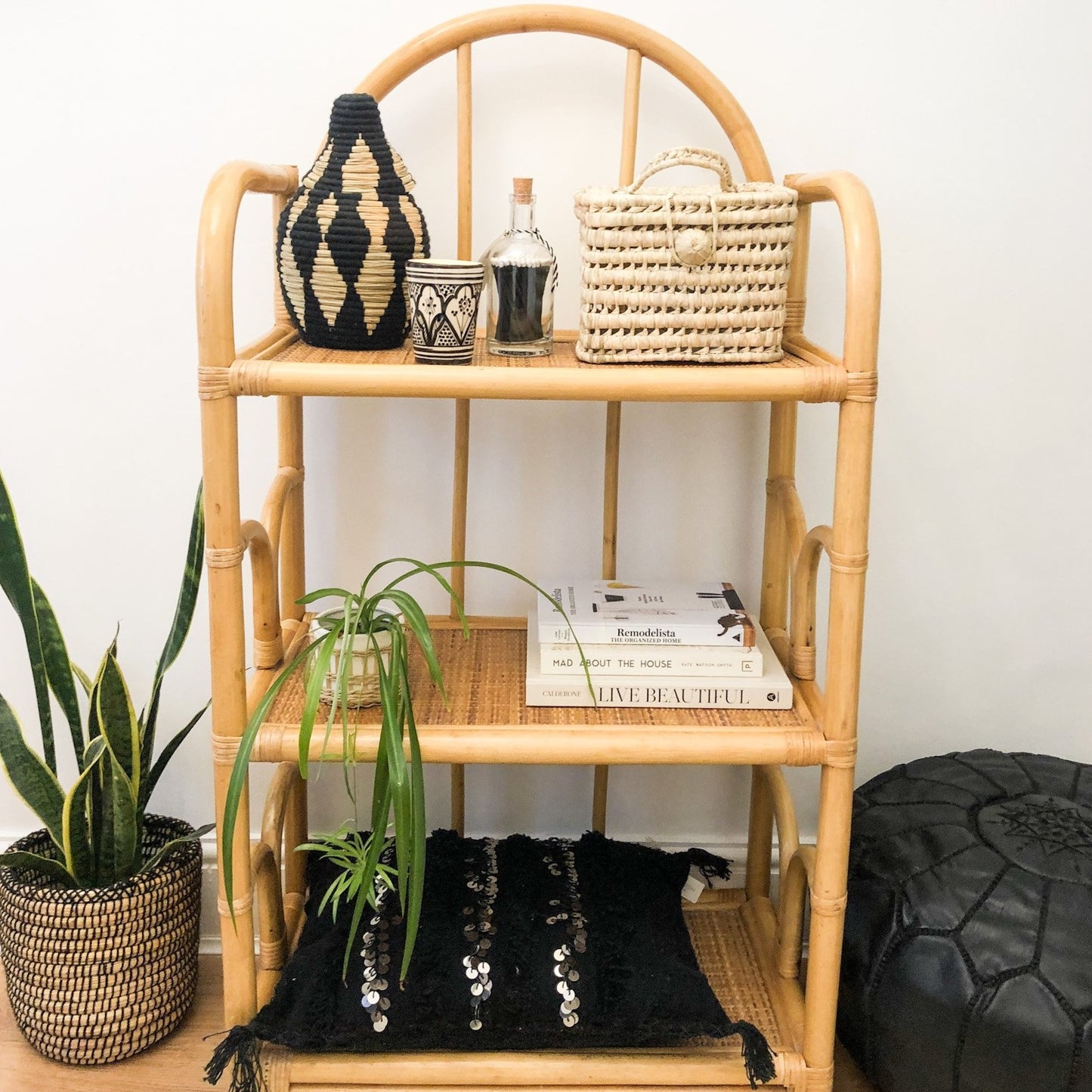 VINTAGE BAMBOO RATTAN SHELF UNIT