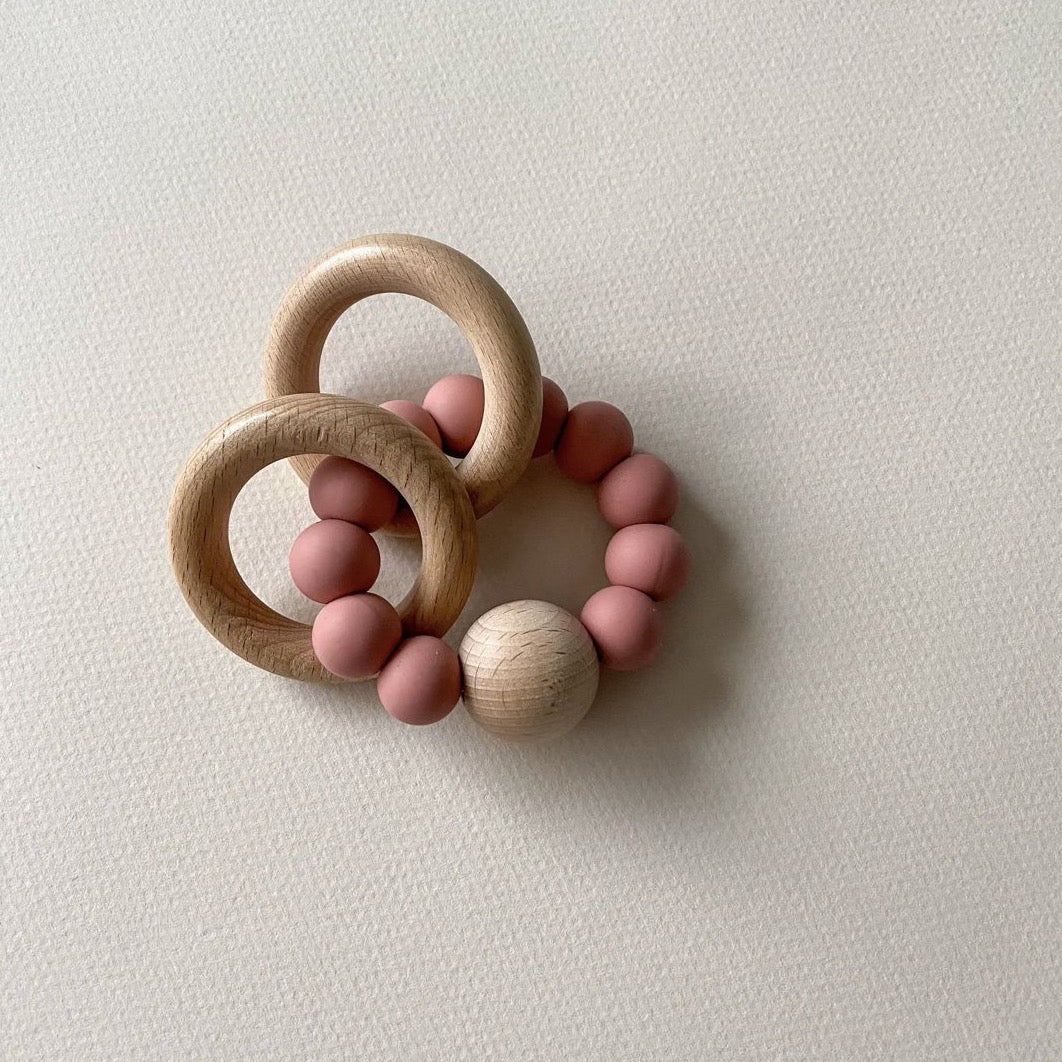 Theo Teether & Rattle In Blush