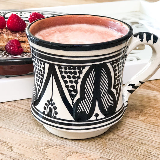 Moroccan "ZWAK" Mug in Monochrome